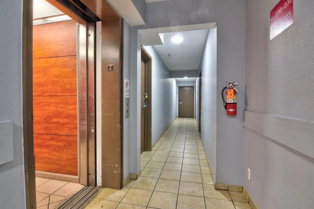 Hotel Econo Lodge Inn & Suites I-64 & Us 13 Virginia Beach